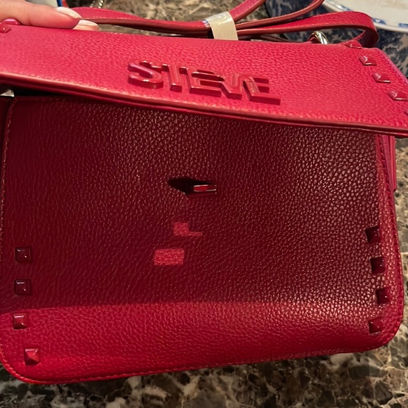 Berry Red Steve Madden Crossbody Purse - Picture 4 of 9